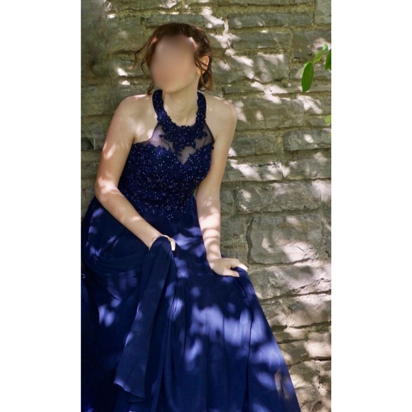 Beautiful Midnight Blue Prom / Ball Dress - Picture 5 of 7